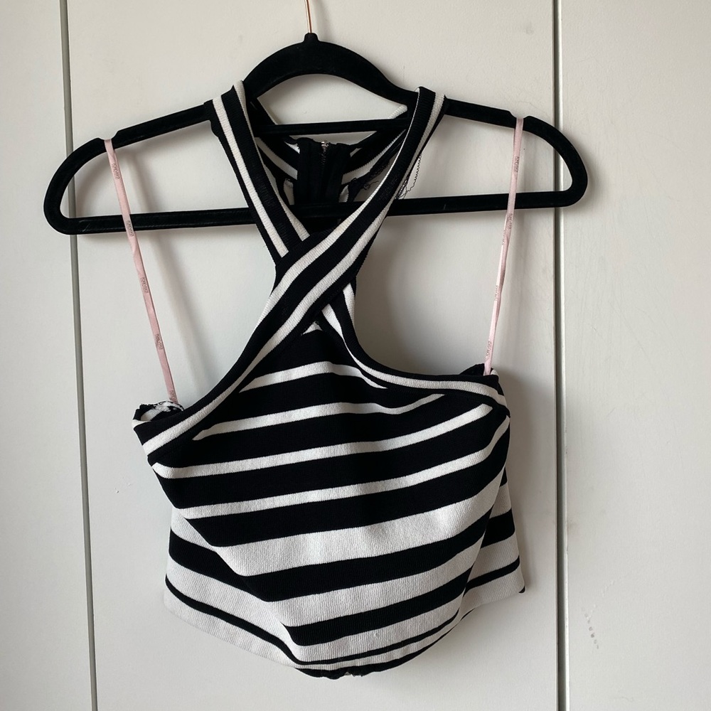 Black & White crop top